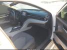 Toyota Camry Le Image 14