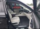 Jeep Grand Cherokee Overland 4x4 Image 2