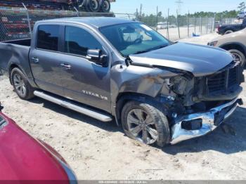  Salvage Nissan Titan