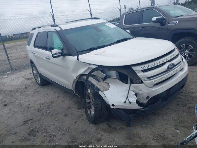  Salvage Ford Explorer