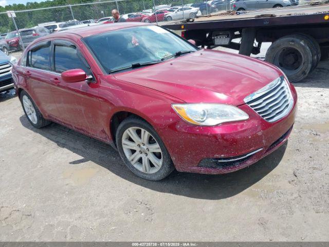  Salvage Chrysler 200