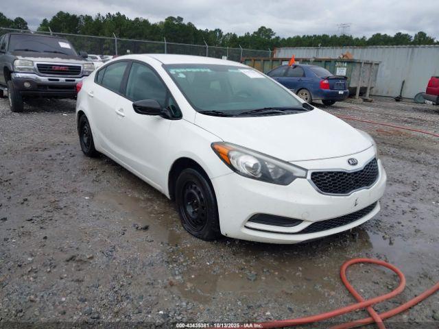  Salvage Kia Forte