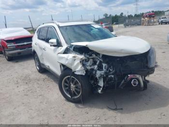  Salvage Nissan Rogue
