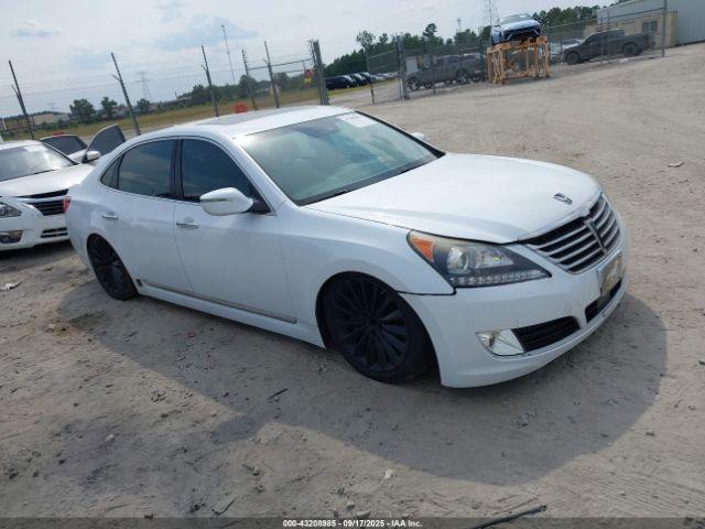  Salvage Hyundai Equus