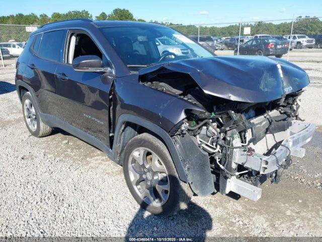  Salvage Jeep Compass