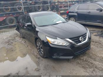  Salvage Nissan Altima