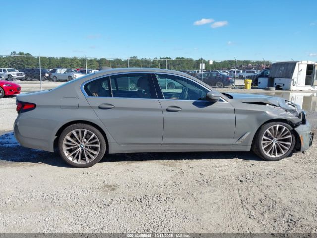 BMW 5 Series I Image 2