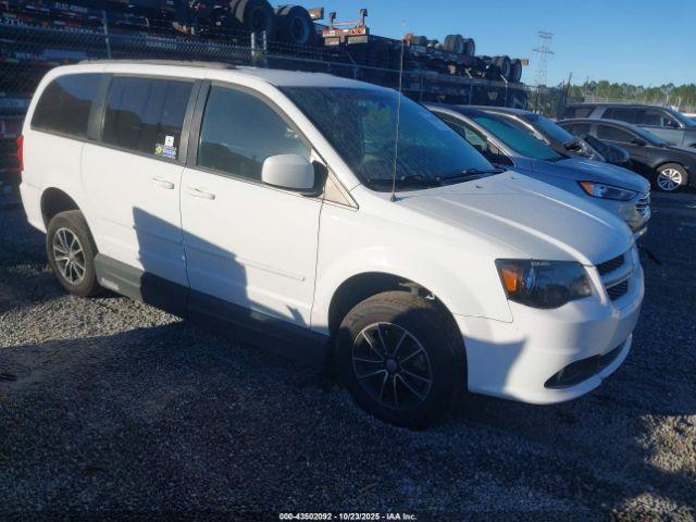  Salvage Dodge Grand Caravan
