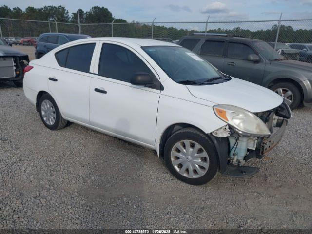  Salvage Nissan Versa