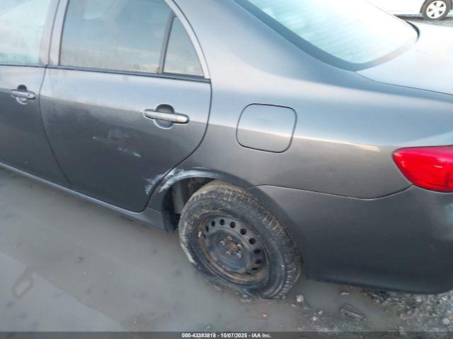 Toyota Corolla Le Image 5