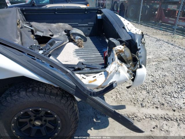 Toyota Tacoma Sr V6 Image 12