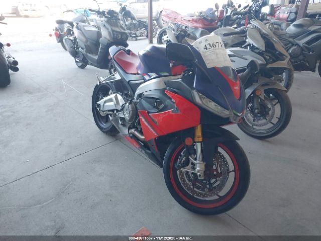 Salvage Aprilia Rs