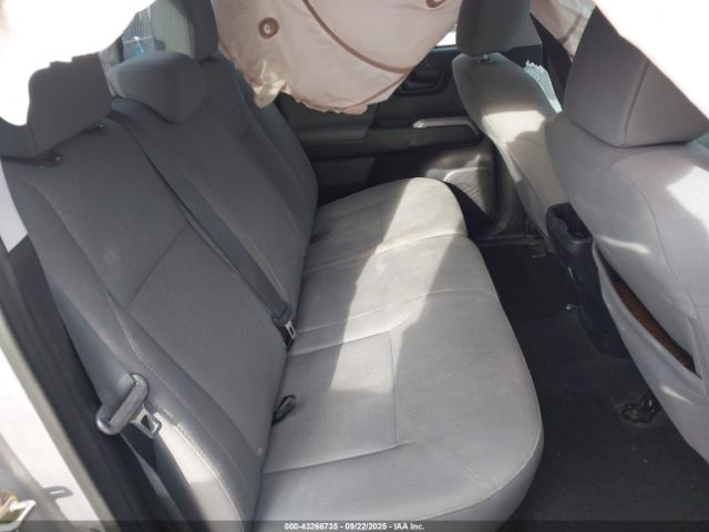 Toyota Tacoma Sr5 V6 Image 10