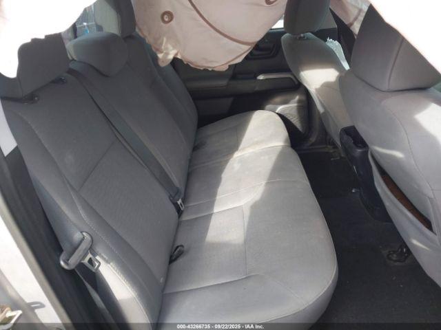 Toyota Tacoma Sr5 V6 Image 10