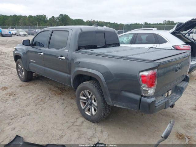 Toyota Tacoma Limited Image 7
