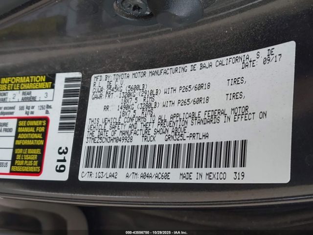 Toyota Tacoma Limited Image 12