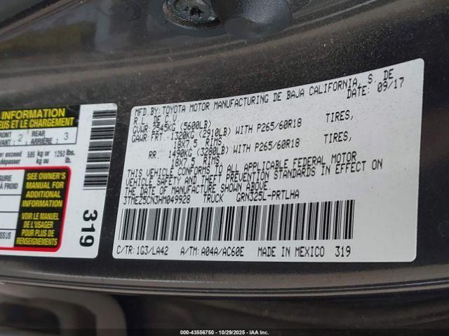 Toyota Tacoma Limited Image 12