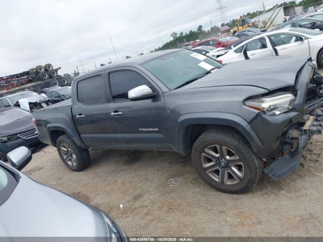 Toyota Tacoma Limited Image 3