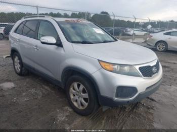  Salvage Kia Sorento