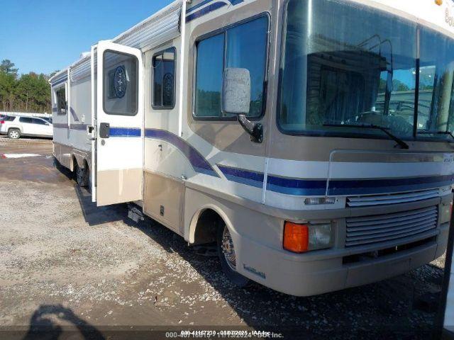  Salvage Fleetwood Bounder