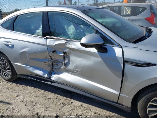 Hyundai SONATA Limited Image 7