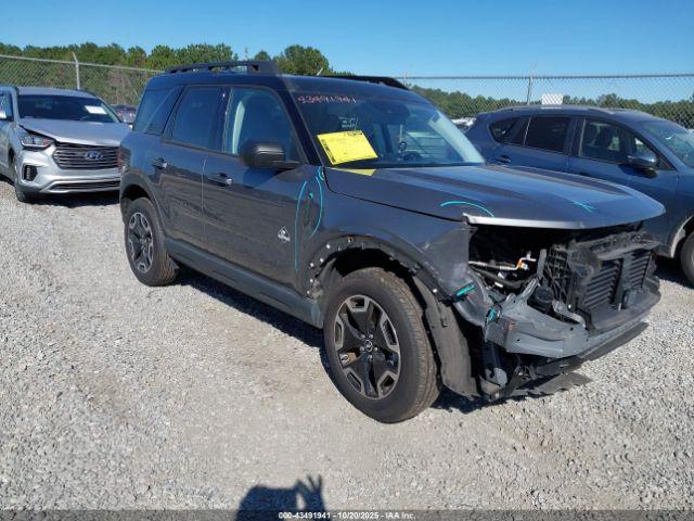  Salvage Ford Bronco
