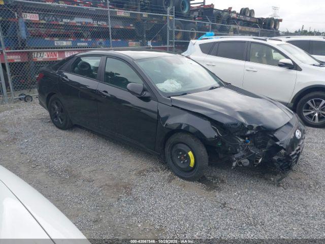 Hyundai ELANTRA Sel Image 12