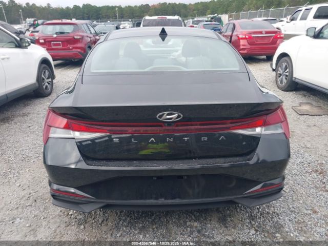 Hyundai ELANTRA Sel Image 16