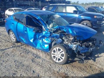  Salvage Toyota Yaris