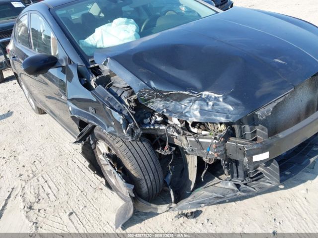 Hyundai ELANTRA Sel Image 2