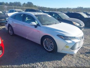  Salvage Toyota Avalon Hybrid