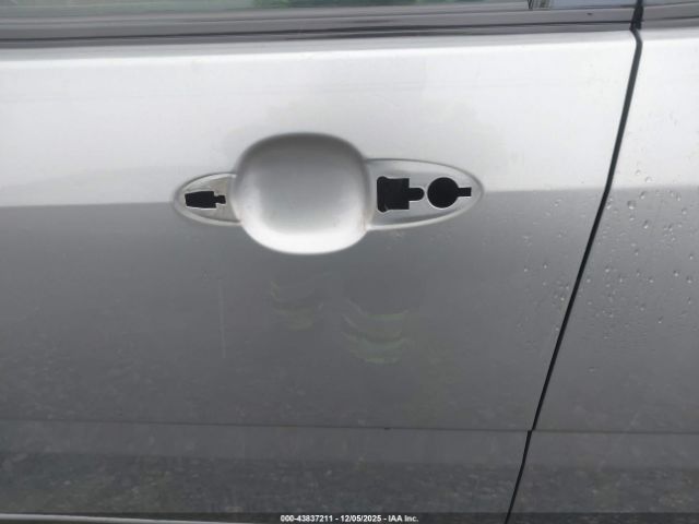 Ford Focus Zx4 Image 11