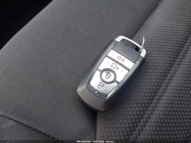 Ford Fusion Se Image 13