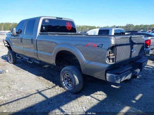 Ford F-250 Xlt Image 5