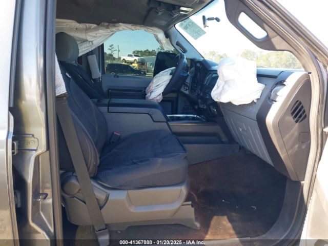 Ford F-250 Xlt Image 7