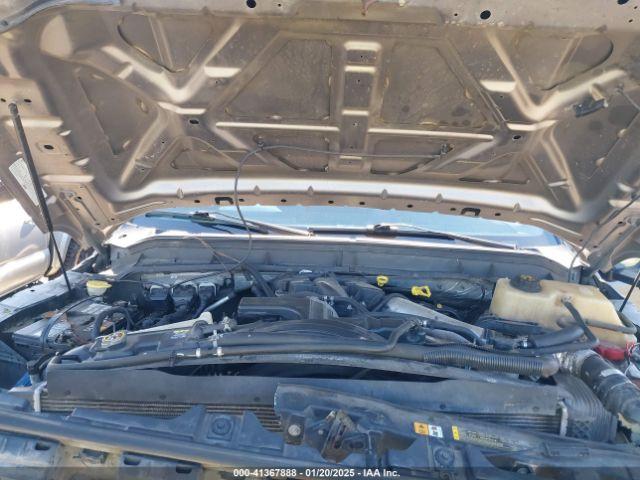 Ford F-250 Xlt Image 2