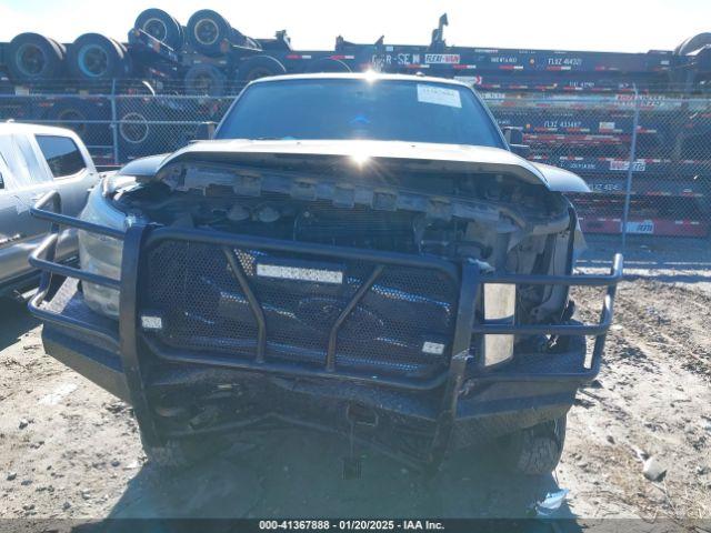 Ford F-250 Xlt Image 3