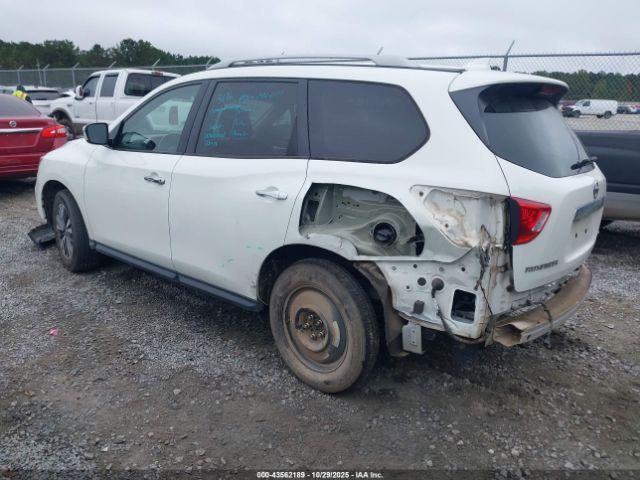 Nissan Pathfinder S 4wd Image 3