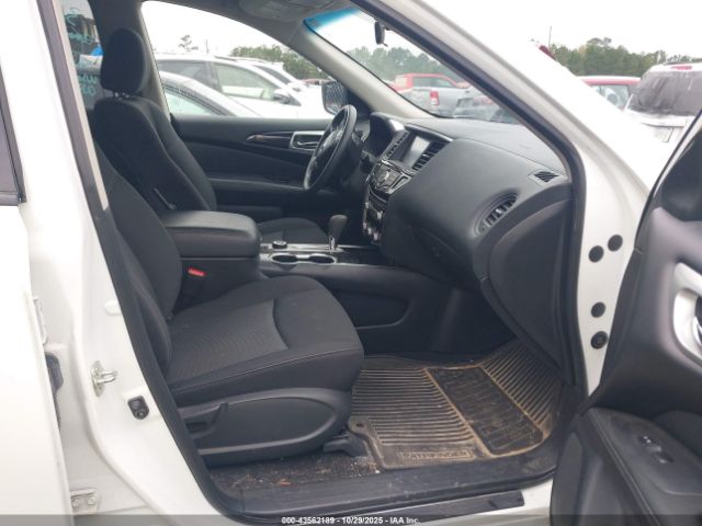 Nissan Pathfinder S 4wd Image 16