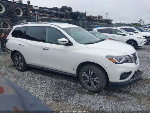 Nissan Pathfinder S 4wd Image 13