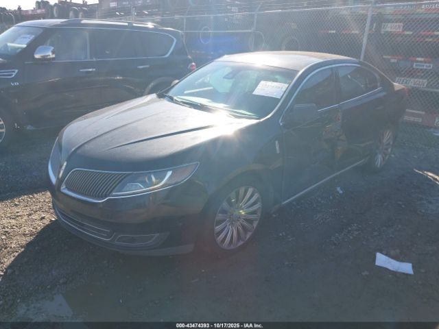Lincoln MKS Image 5