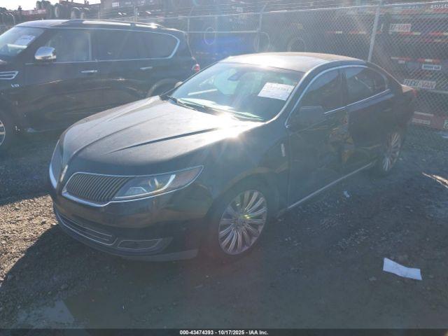 Lincoln MKS Image 5