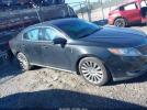 Lincoln MKS Image 15