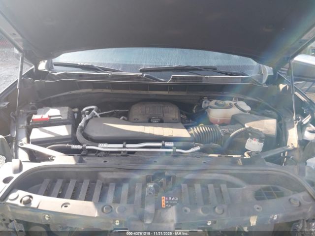 Chevrolet Silverado 1500 2wd  Standard Bed Lt Image 13