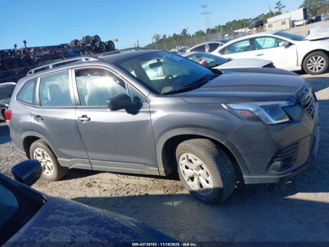 Subaru Forester Image 12