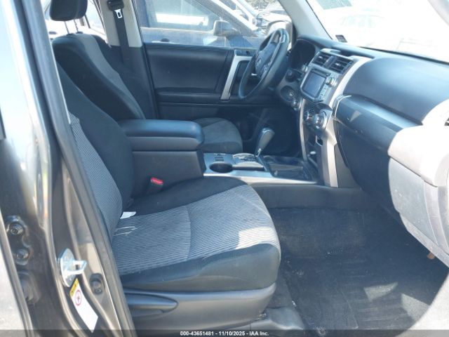 Toyota 4Runner Sr5 Image 12