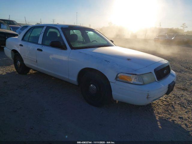  Salvage Ford Crown Victoria