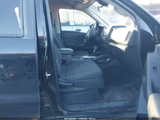 Nissan Frontier S 4x2 Image 5