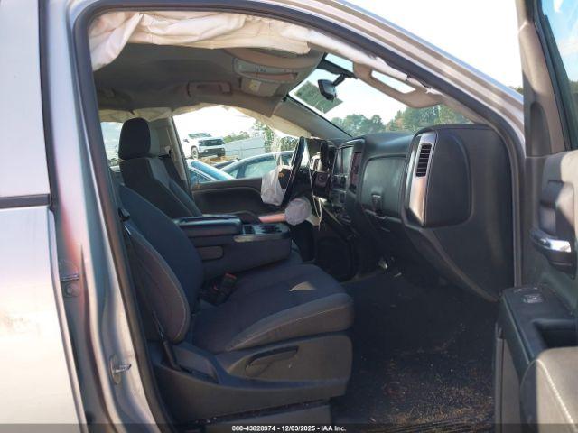 Chevrolet Silverado 1500 Lt Image 7