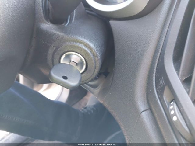 Chevrolet Equinox L Image 9